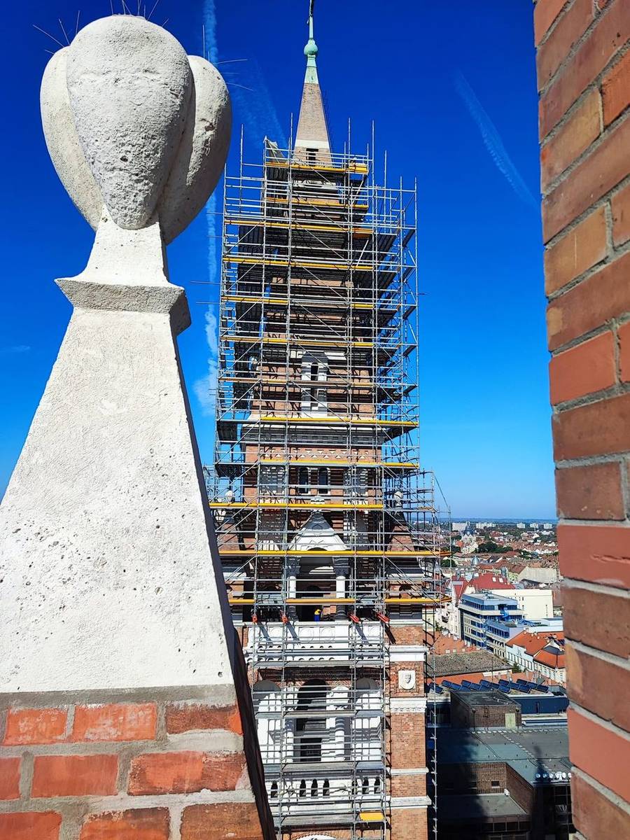Szeged Cathedral – bell-tower scaffolding